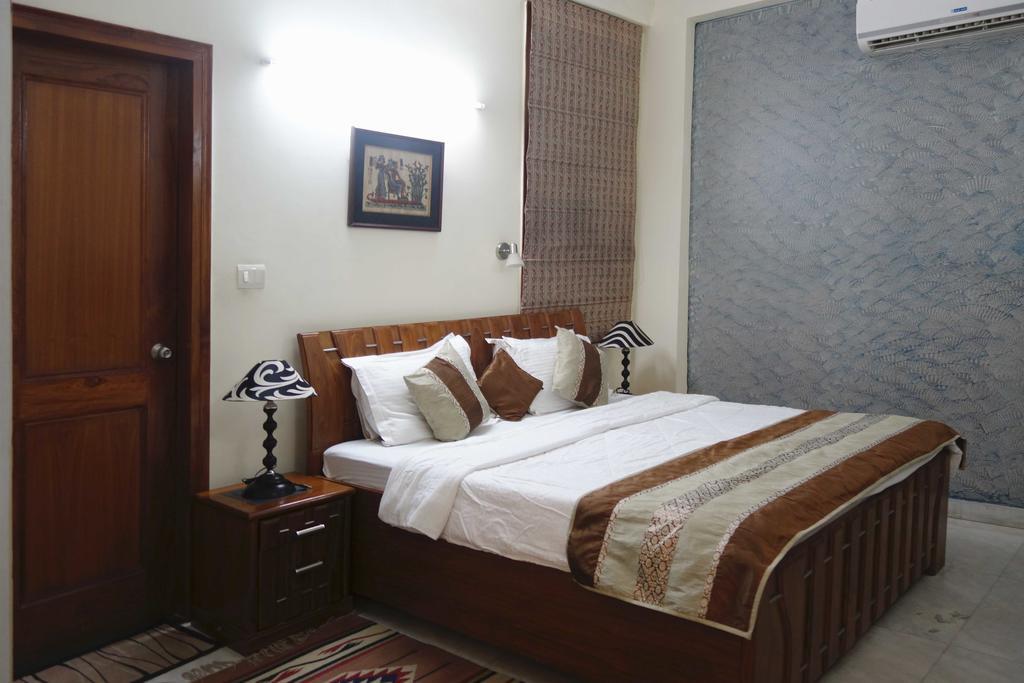 SABS Bed&Breakfast Neu-Delhi Exterior foto