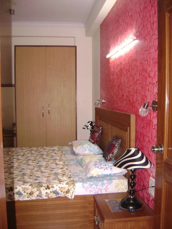 SABS Bed&Breakfast Neu-Delhi Exterior foto