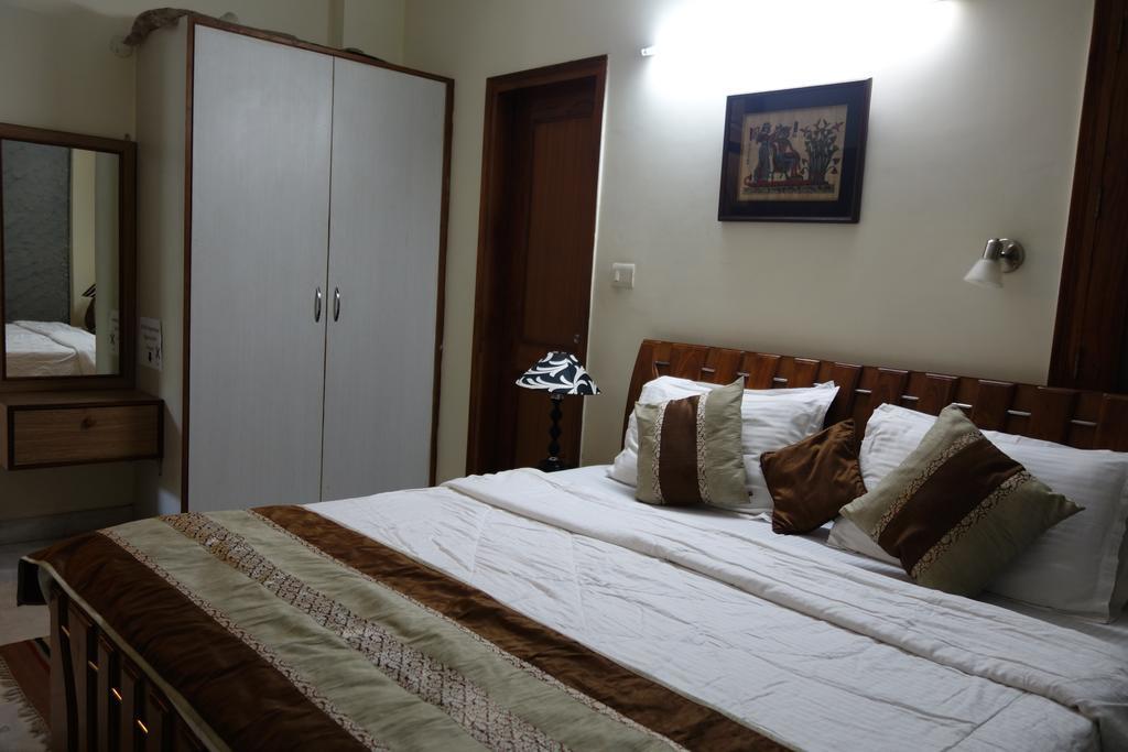 SABS Bed&Breakfast Neu-Delhi Exterior foto